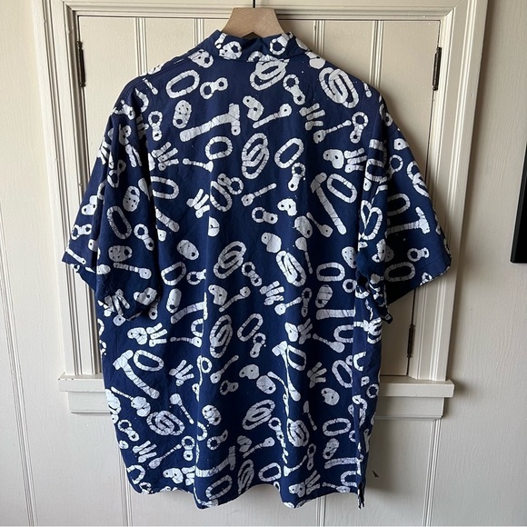 Patagonia Navy Batik Climbing Print Shirt - Picture 5 of 5